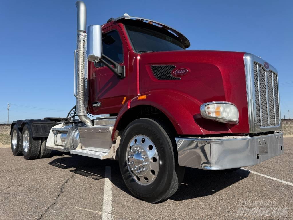 Peterbilt 567 Naudoti vilkikai