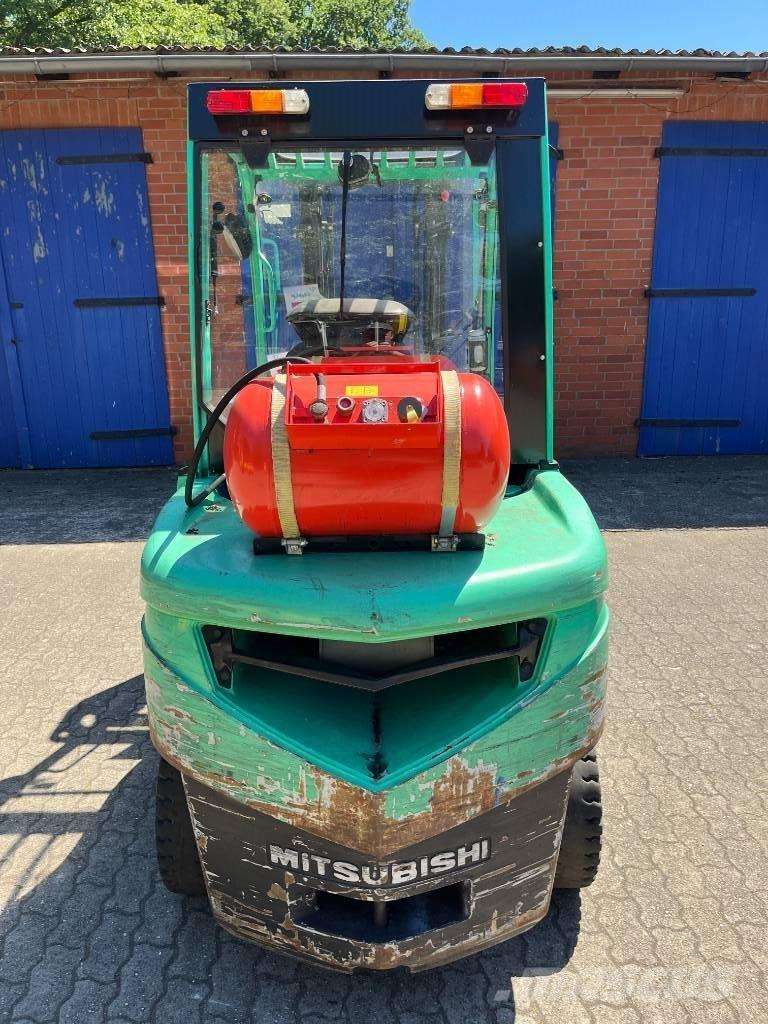 Mitsubishi FG 35 N LPG (dujiniai) krautuvai