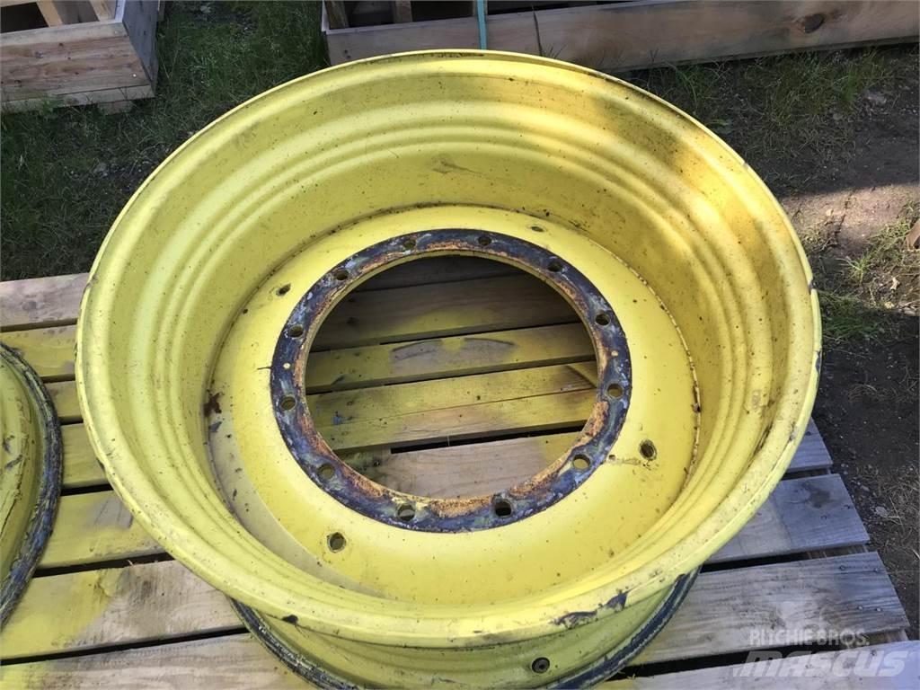 John Deere 18x34 Padangos, ratai ir ratlankiai