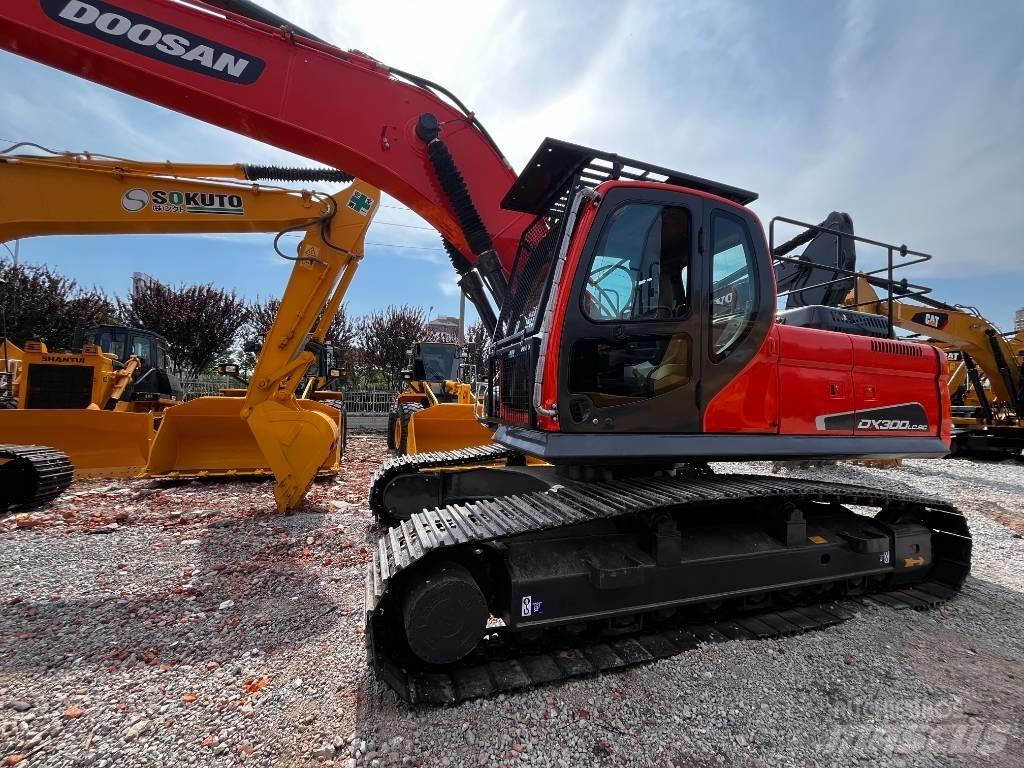 Doosan DX 300 LC-9C Vikšriniai ekskavatoriai