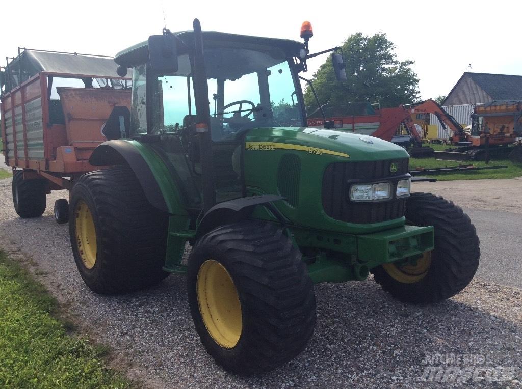 John Deere 5720 Traktoriai