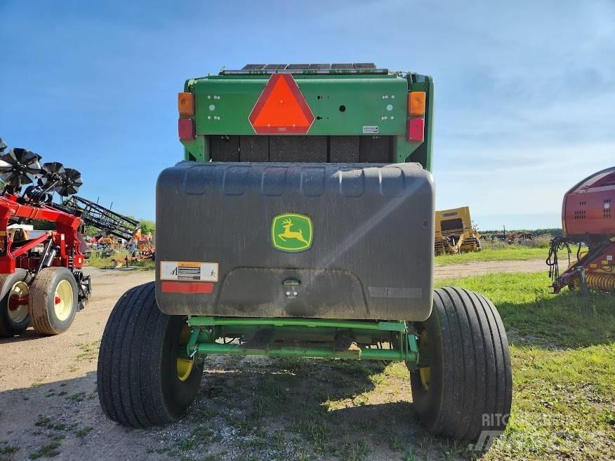 John Deere 450 M Ritinių presai