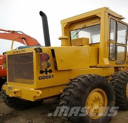 Komatsu GD 661 Greideriai