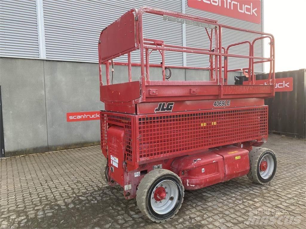 JLG 4069ERT Žirkliniai keltuvai