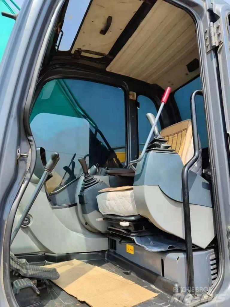 Kobelco SK 260 Vikšriniai ekskavatoriai