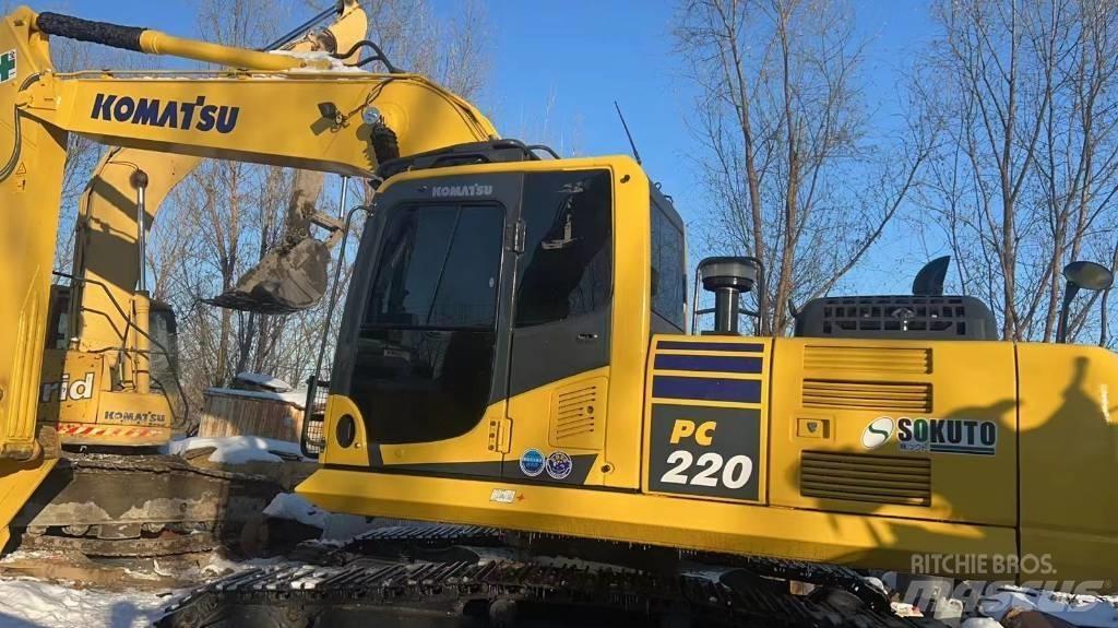 Komatsu PC 220-8 Vikšriniai ekskavatoriai
