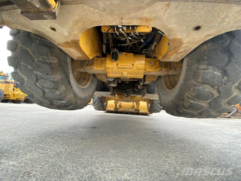 CAT 432F2 NVT Ekskavatoriniai krautuvai