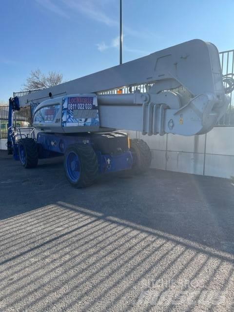 JLG 1250 AJP Alkūniniai keltuvai