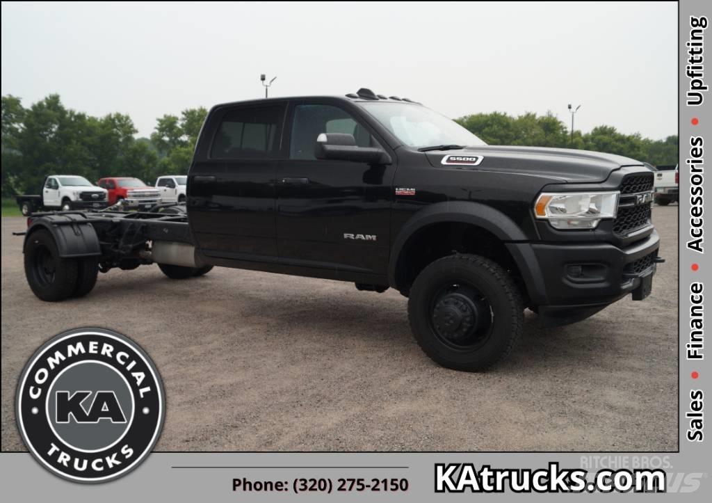 RAM 5500 TRADESMAN Važiuoklė su kabina