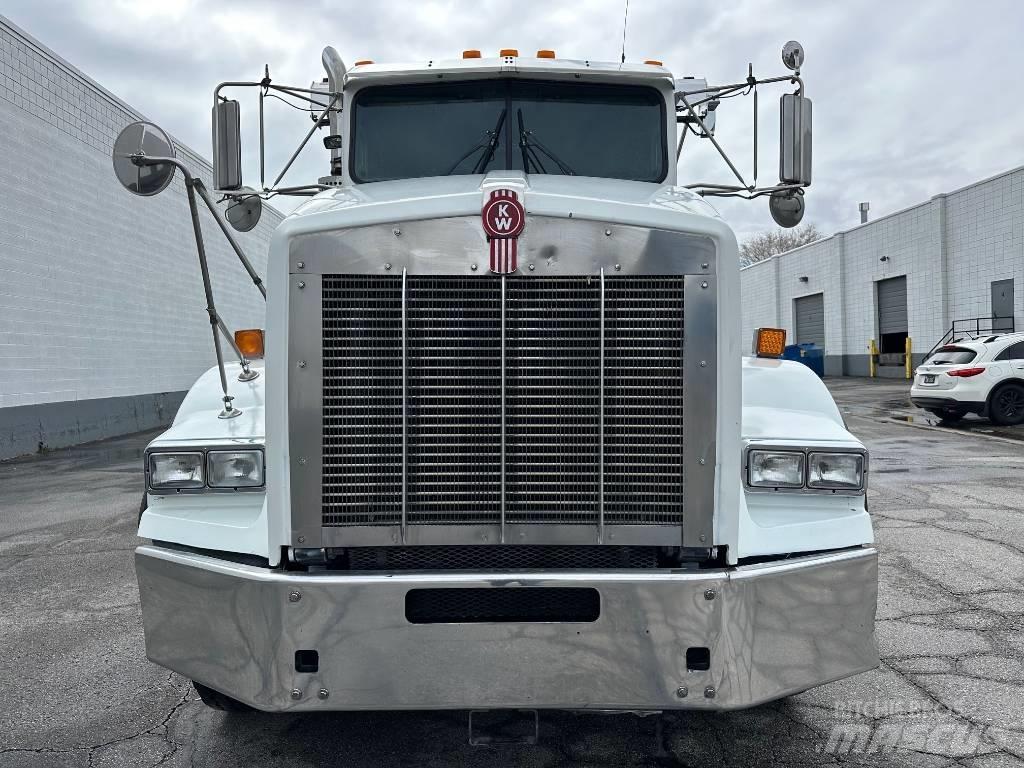 Kenworth T 800 Sunkvežimiai su keliamuoju kabliu