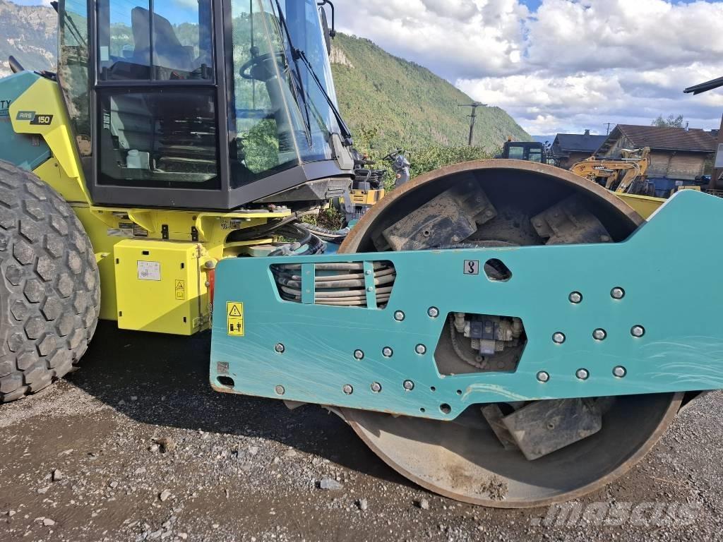 Ammann ARS 150D Plūktuvai