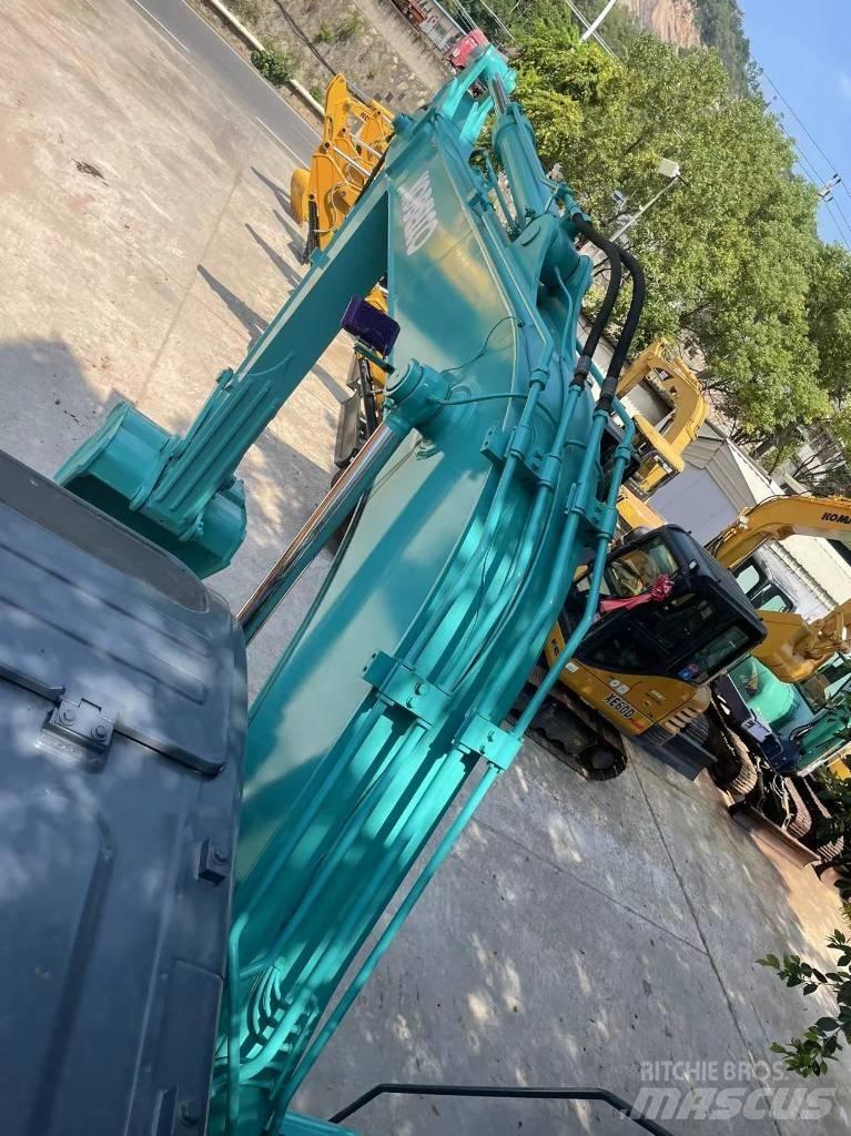 Kobelco SK130-8 Vidutinės galios ekskavatoriai 7-12 t
