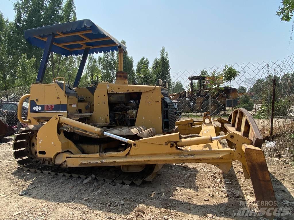 Komatsu D21P-6 Vikšriniai buldozeriai