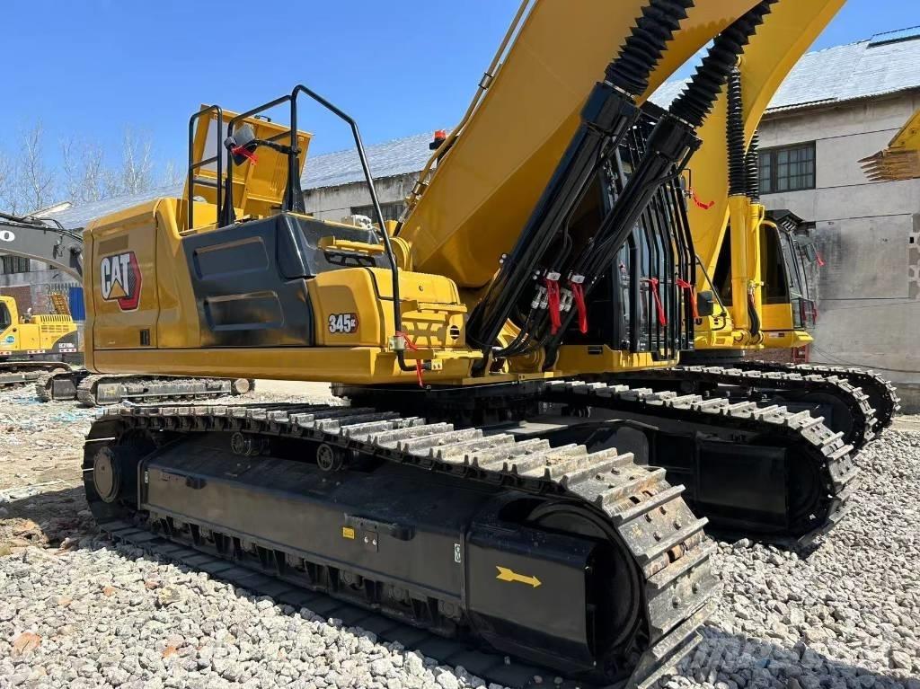 CAT 345D Vikšriniai ekskavatoriai