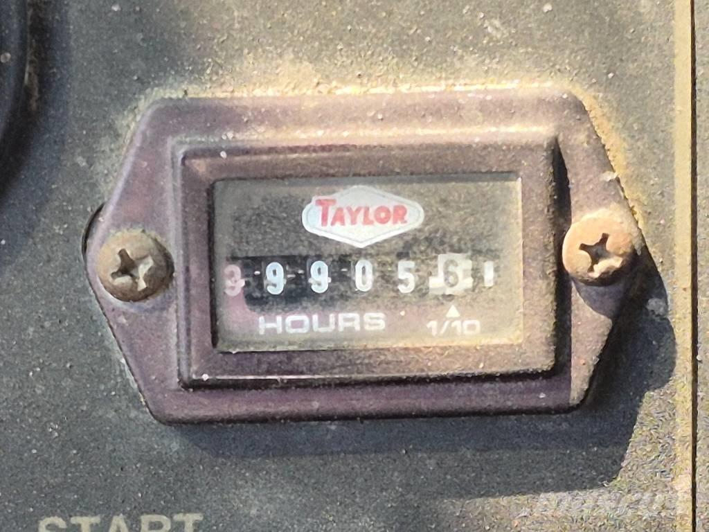 Taylor TX300S Šakiniai krautuvai - Kita