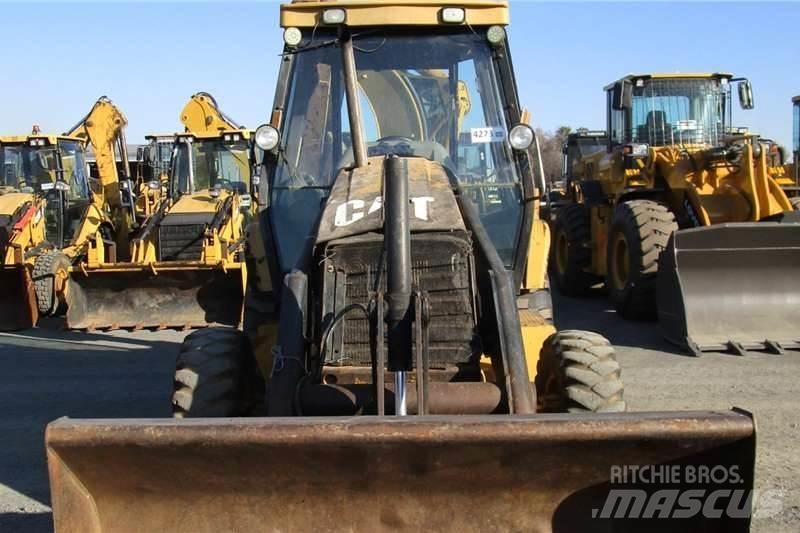 CAT 424D Ekskavatoriniai krautuvai