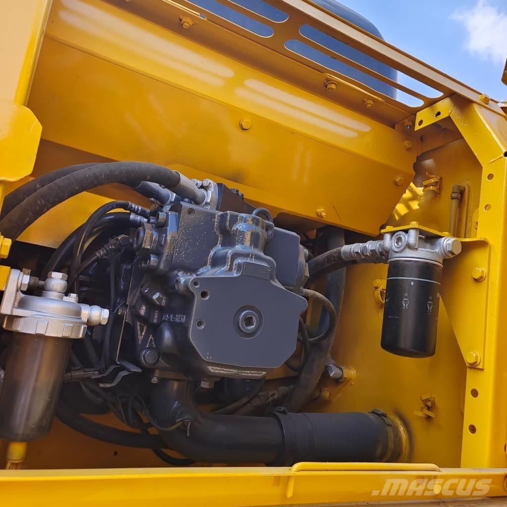 Komatsu PC 300 Vikšriniai ekskavatoriai