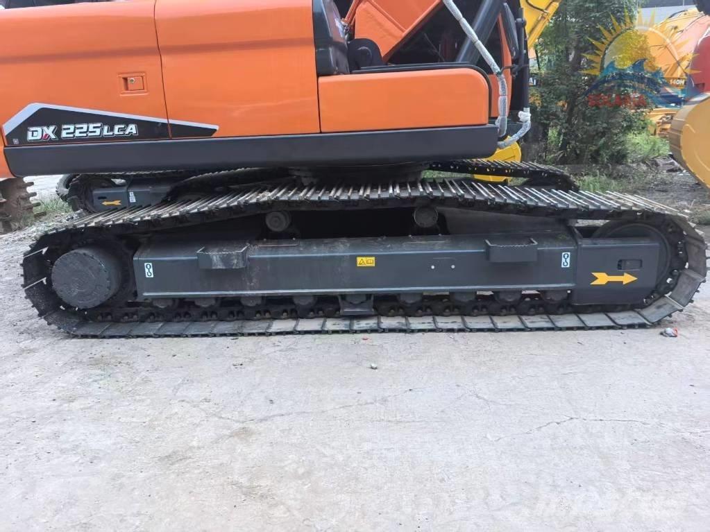Doosan DX 225 LC-9C Vikšriniai ekskavatoriai