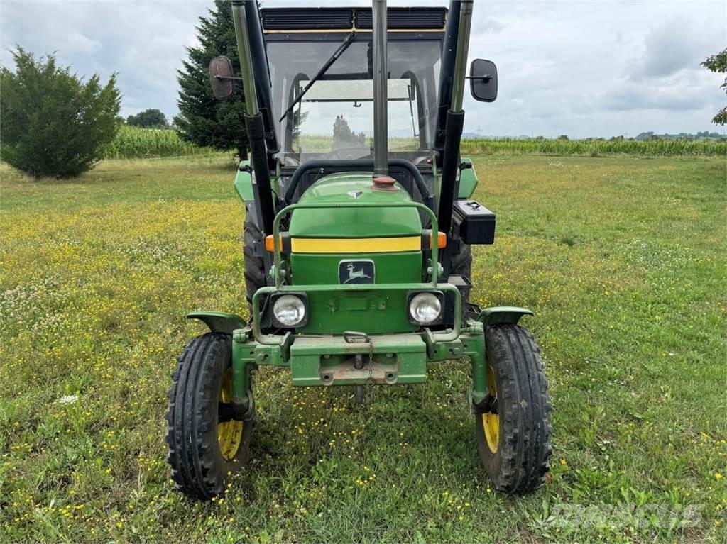 John Deere 1040 S Traktoriai