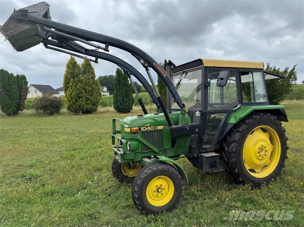 John Deere 1040 S Traktoriai