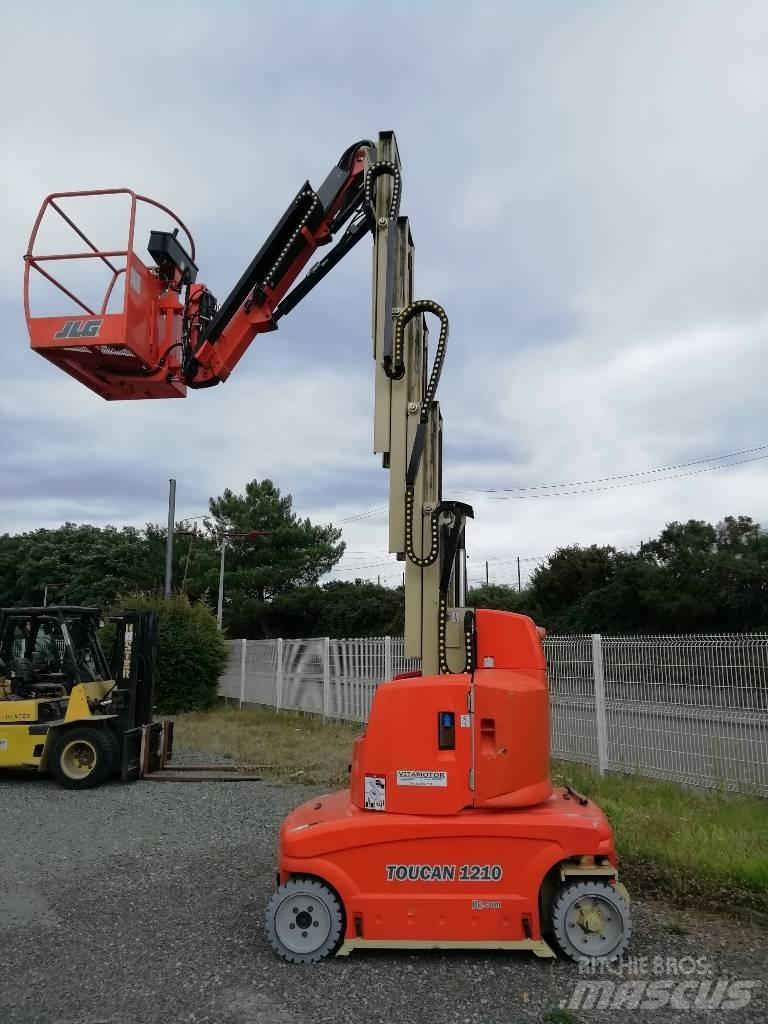 JLG Toucan 1210 Vertikalūs stiebiniai keltuvai