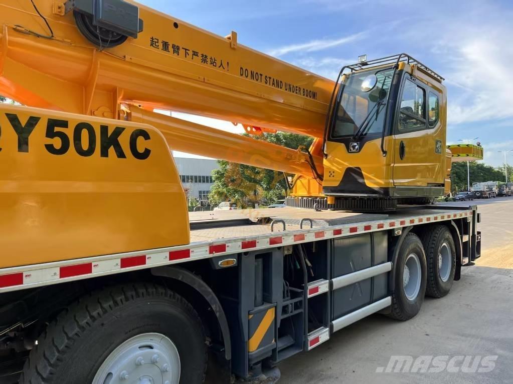 XCMG QY 50 K Visureigiai kranai