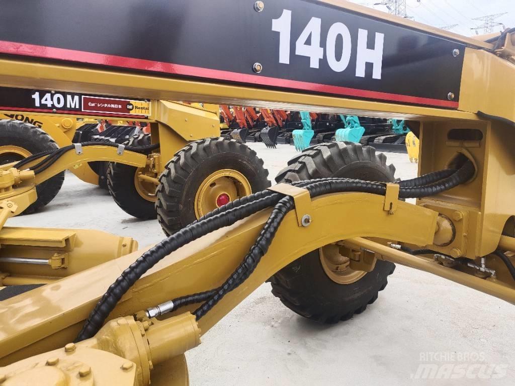 CAT 140H Greideriai