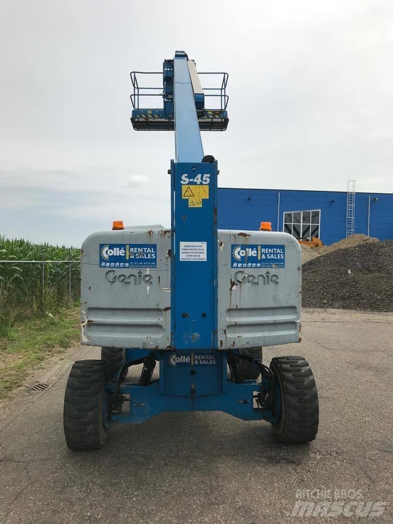 Genie S 45 Teleskopiniai keltuvai