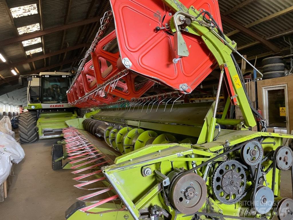 CLAAS Lexion 600 Derliaus nuėmimo kombainai