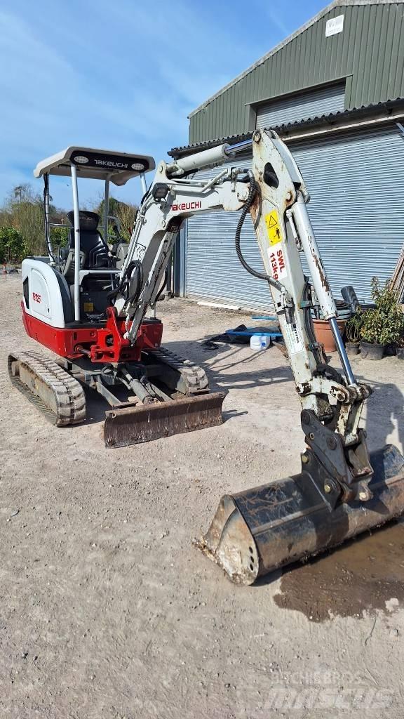 Takeuchi TB 225 Mini ekskavatoriai < 7 t