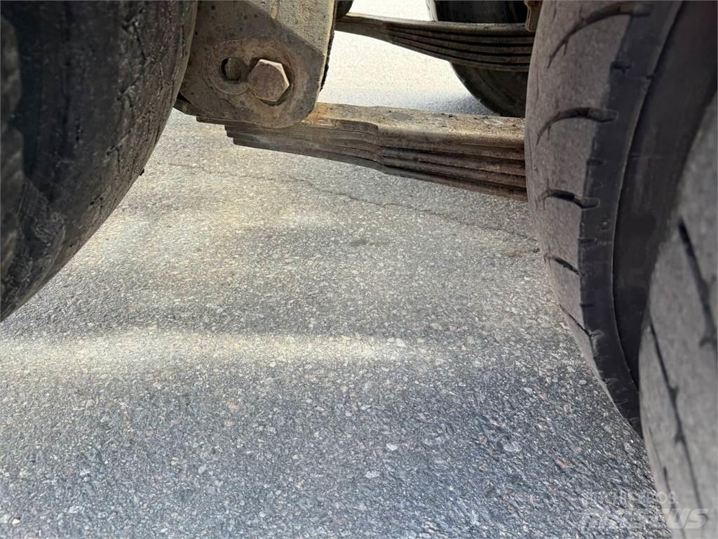 Volvo FM340 6x2 Savivarčiai su kabeliniu keltuvu