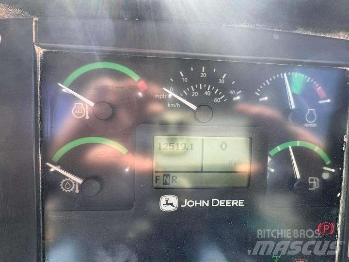 DEERE 410E Karjeriniai savivarčiai