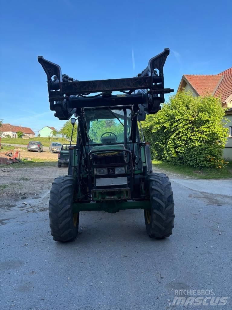 John Deere 6200 Traktoriai
