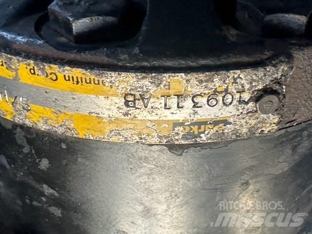 SkyJack SJ 8831 Žirkliniai keltuvai