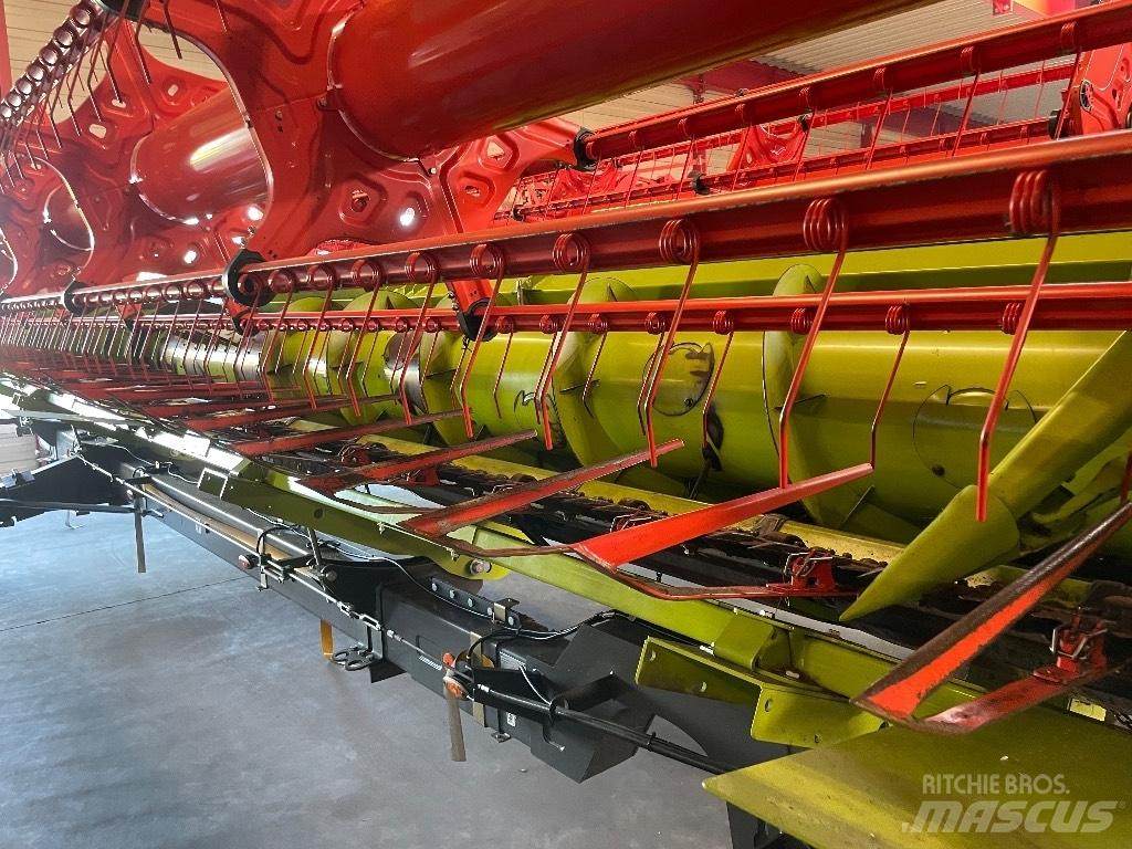 CLAAS Lexion 6700 Derliaus nuėmimo kombainai
