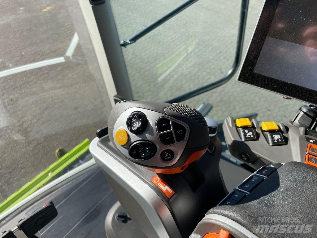 CLAAS Lexion 6700 Derliaus nuėmimo kombainai