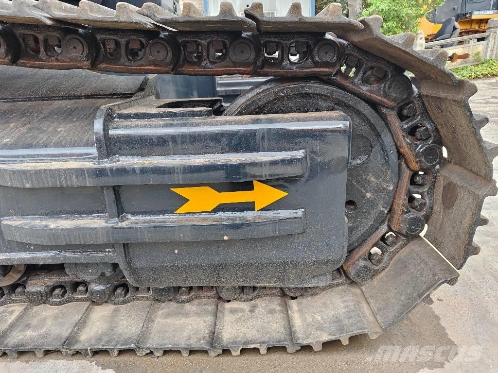 Hyundai R350L Vikšriniai ekskavatoriai