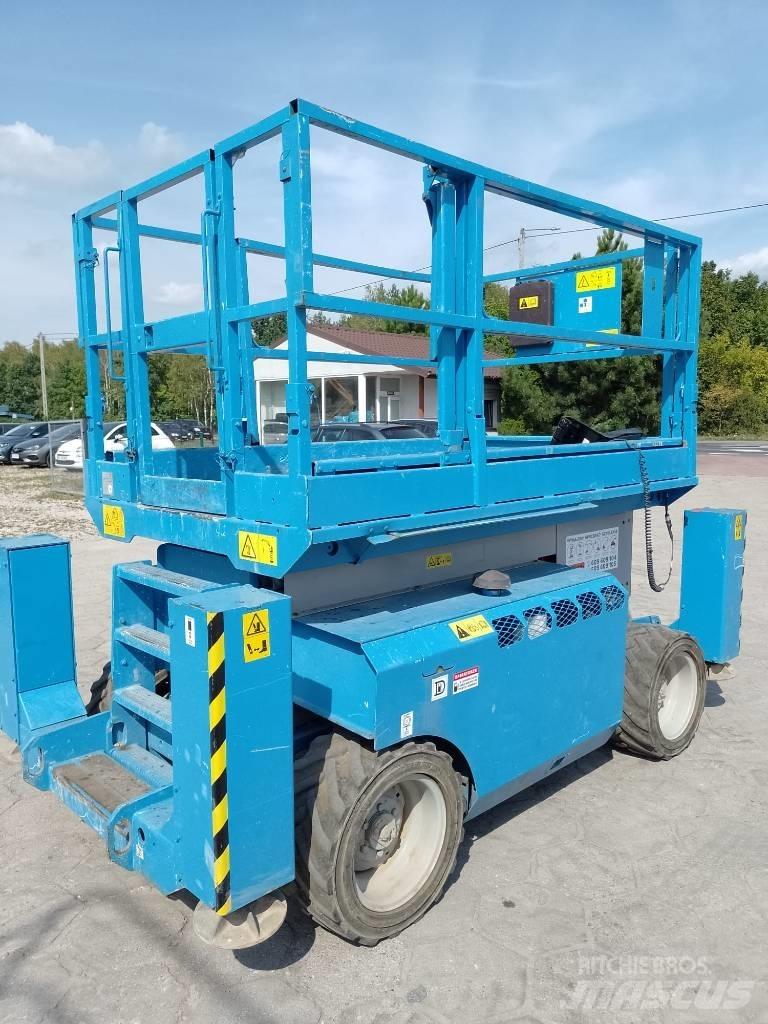 Genie GS 3268 RT Žirkliniai keltuvai