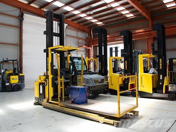Hyster R30XMF2 Didelių aukščių keltuvai-krautuvai