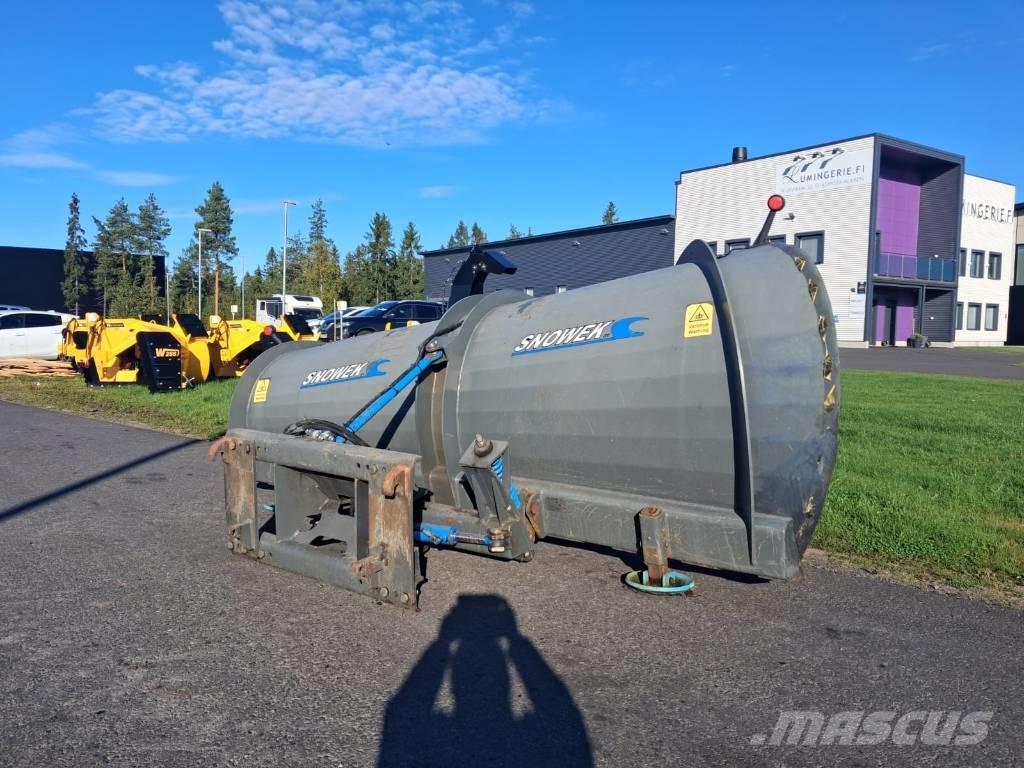 Snowek Alueaura 3200 Sniego peiliai ir valytuvai