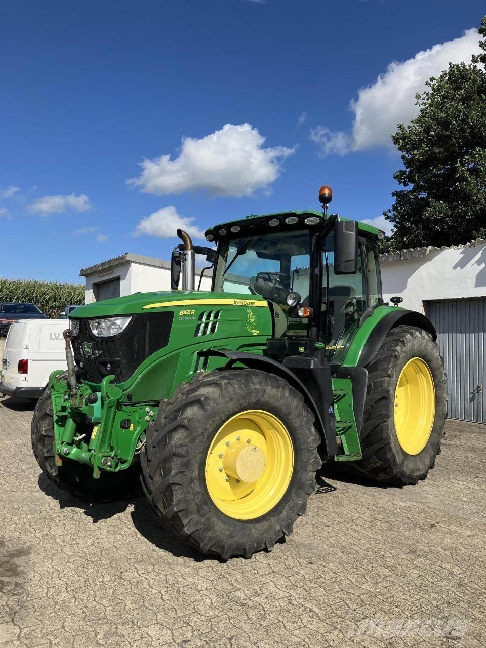 John Deere 6155R Traktoriai