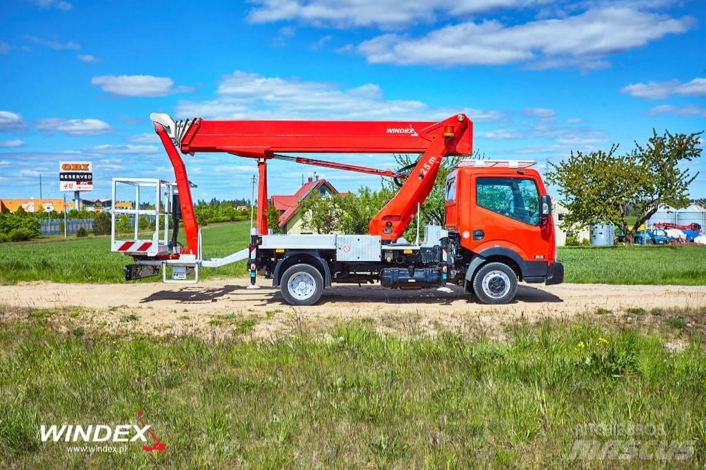 Palfinger P 250 BK Ant vilkikų montuojamos kėlimo platformos