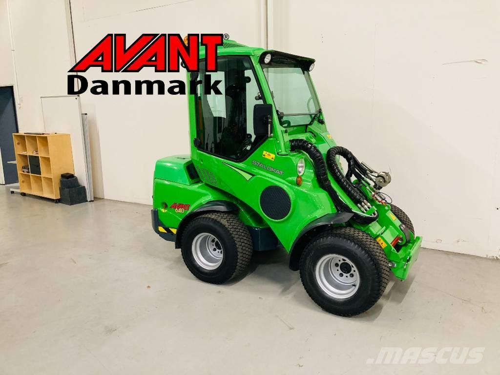 Avant 640 DLX Mini krautuvai