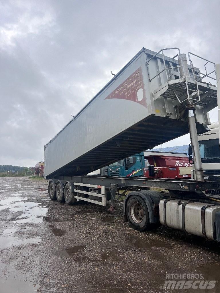 Wielton 45M3 Grūdų vežimėliai