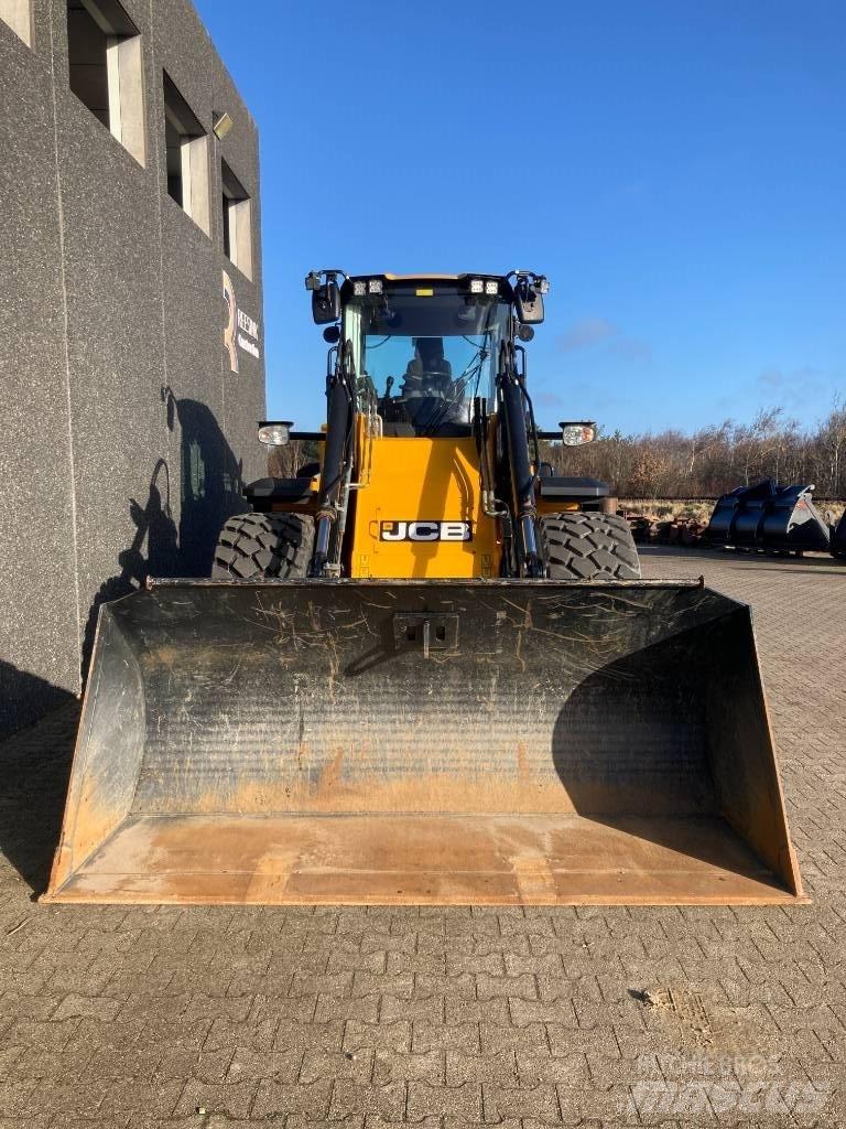 JCB 437 HT Naudoti ratiniai krautuvai