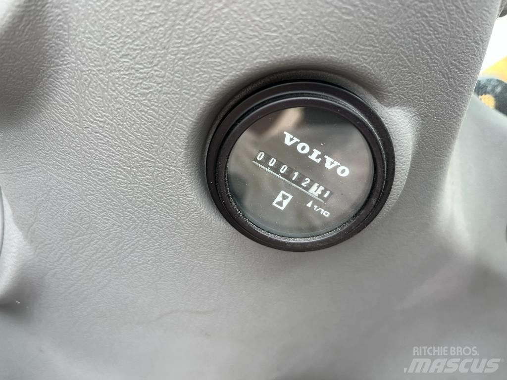 Volvo EC 300 D L Vikšriniai ekskavatoriai