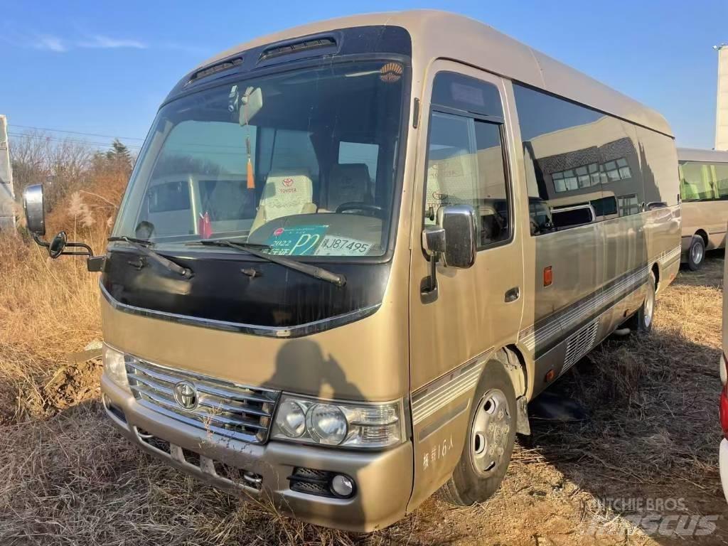 Toyota Coaster Tarpmiestiniai autobusai