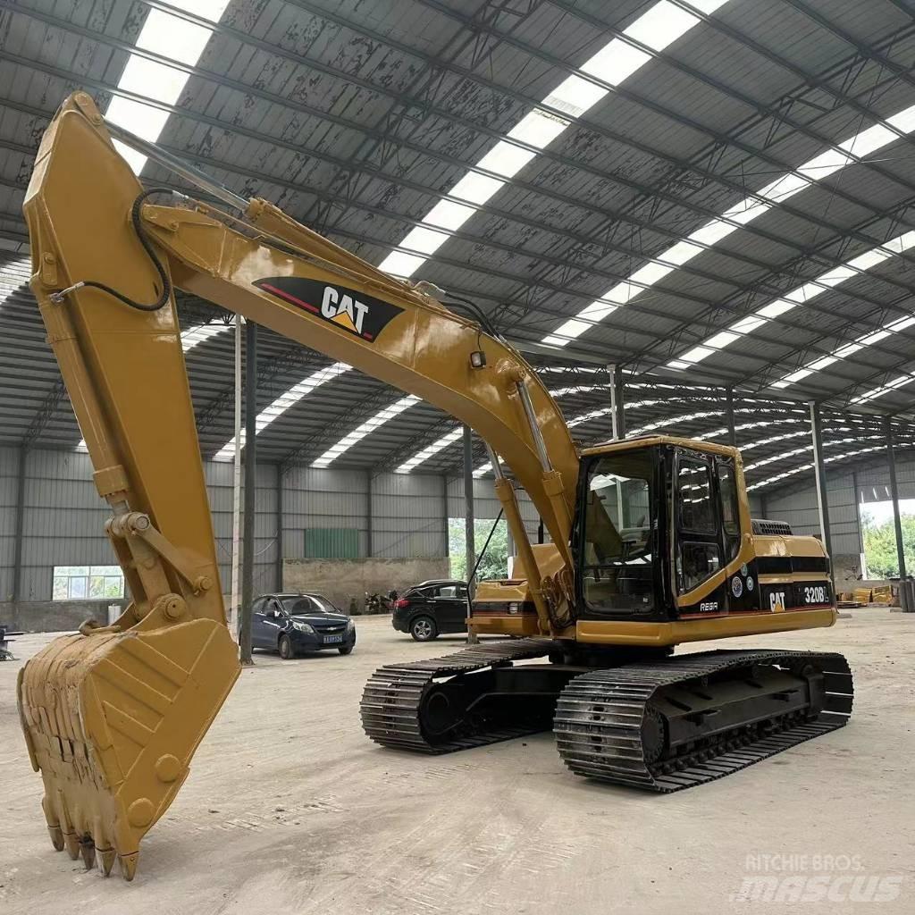 CAT 320B Vikšriniai ekskavatoriai