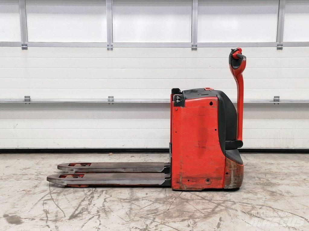 Linde T16L Mažų aukščių keltuvai