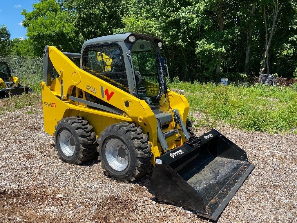 Wacker Neuson SW21 Krautuvai su šoniniu pasukimu